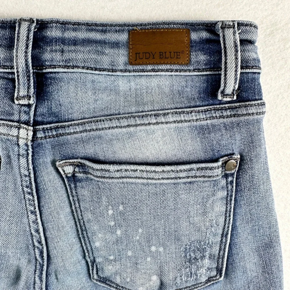 Judy Blue Distressed Paint Splatter Boyfriend Denim Shorts Blue 0/24 JB82169LT